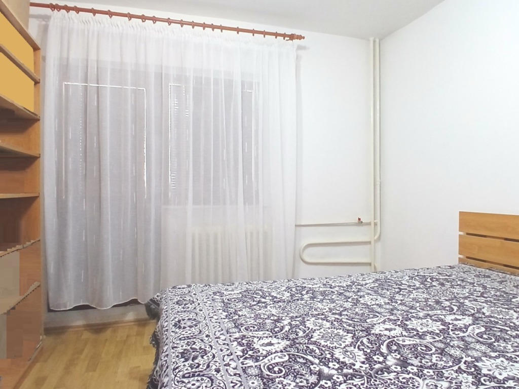 Apartament 3 camere, renovat, decomandat, etaj 5/8