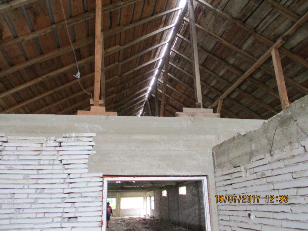 Spatiu Comercial Cladire 400mp+Teren 4000mp Videle