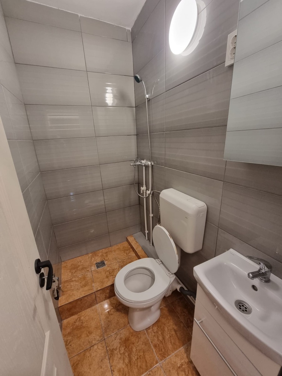 Spatiu comercial Stradal Central Pietonal Videle