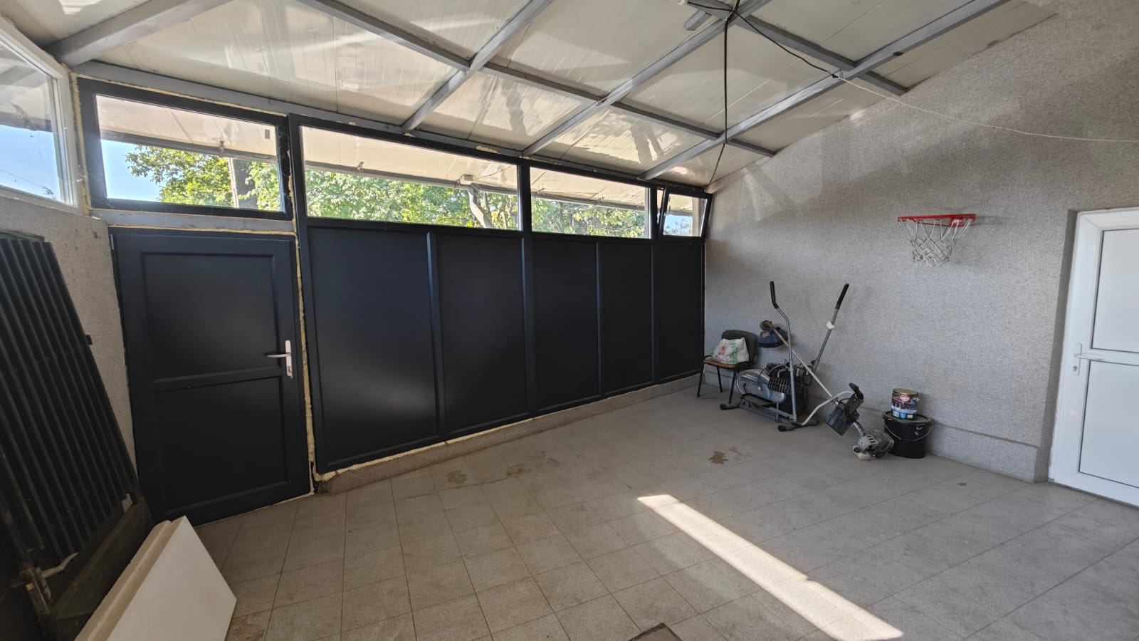 Spatiu comercial 50mp Blejesti central nou renovat