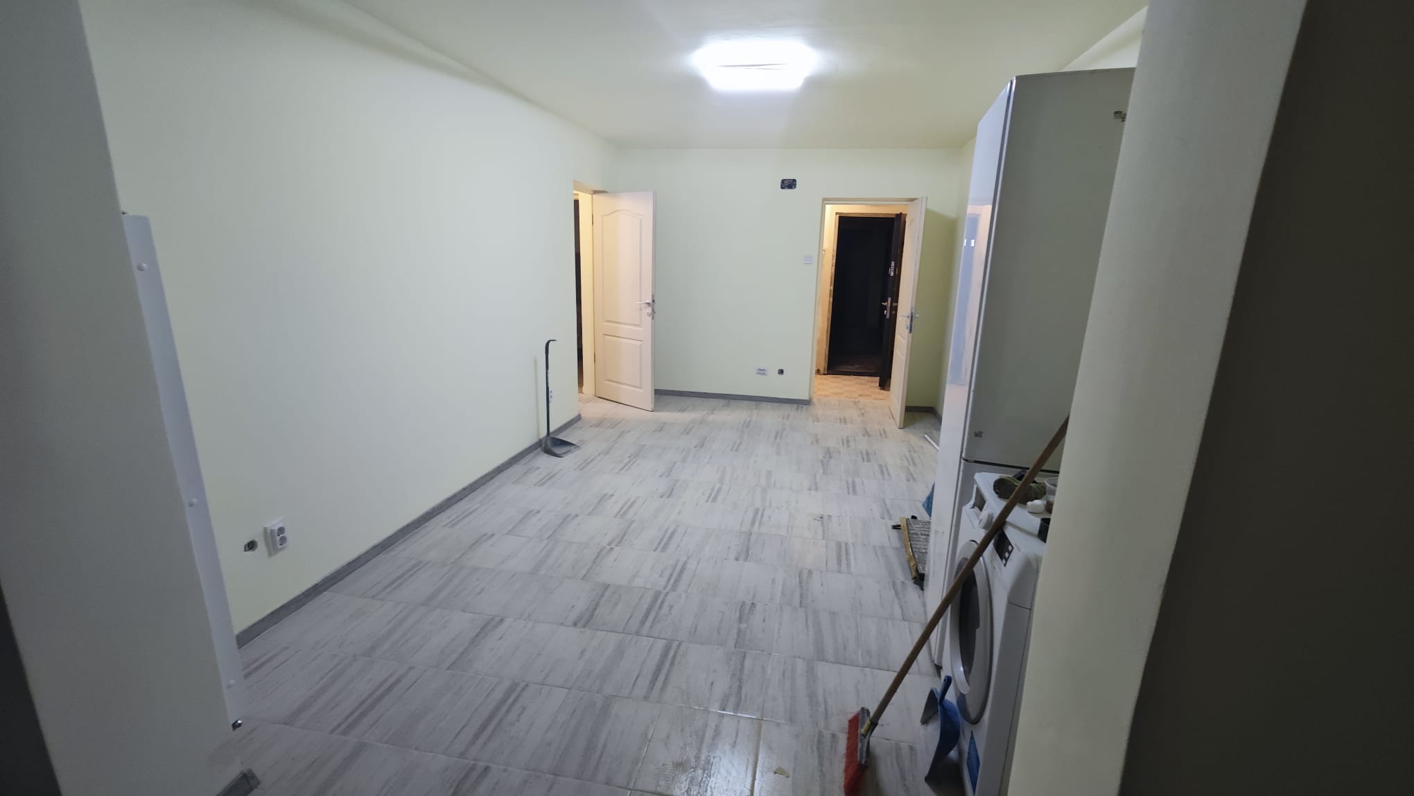 Spatiu comercial apartament parter 45m decomandat