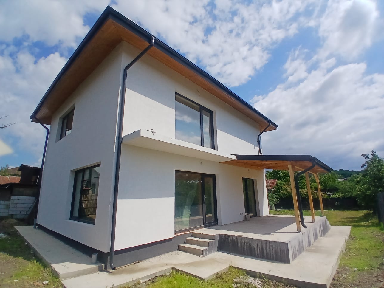 28cc4a4e-fffa-42c8-8c3a-fa11ce502027 Vila P+1E noua moderna in Paulesti, jud. Prahova