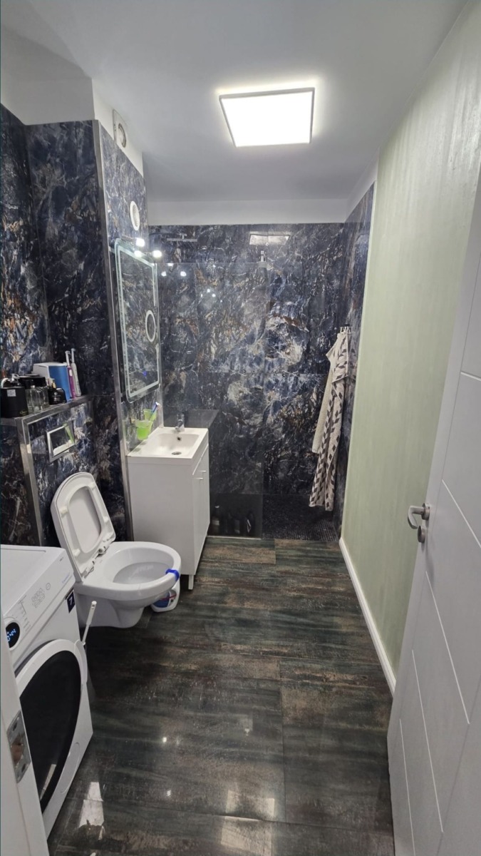 Proprietar vand apartament in Brasov 0771371754