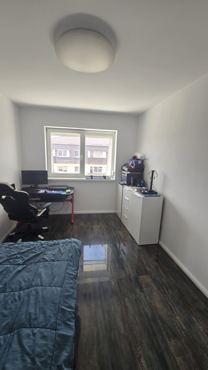 Proprietar vand apartament in Brasov 0771371754