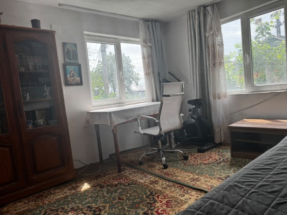 Casa si teren de vanzare in Suceava Burdujeni sat