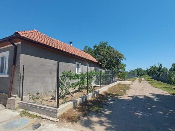 Casa de vânzare