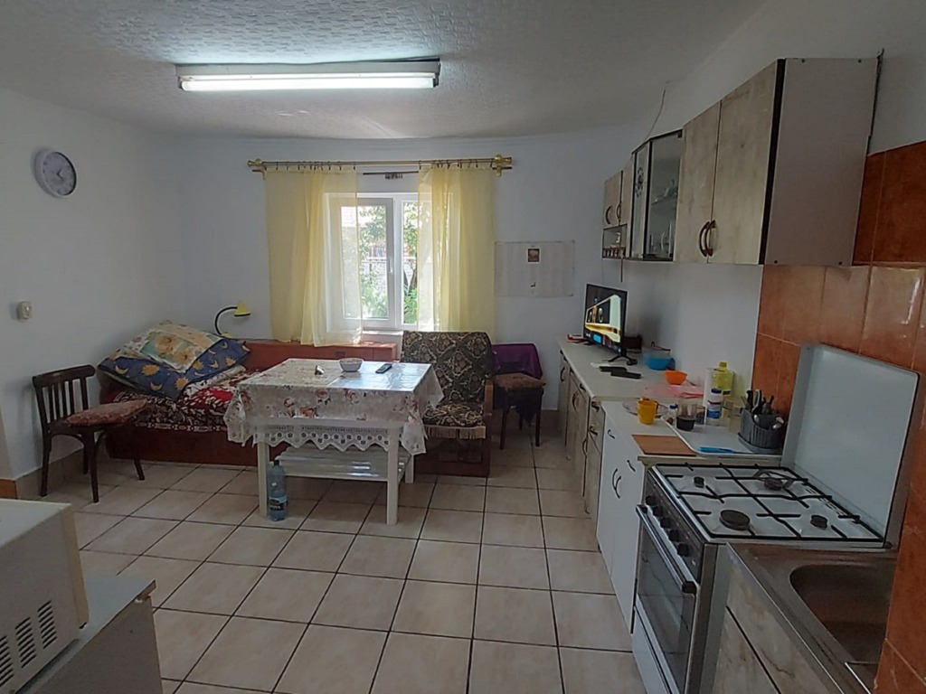 Casa de vânzare