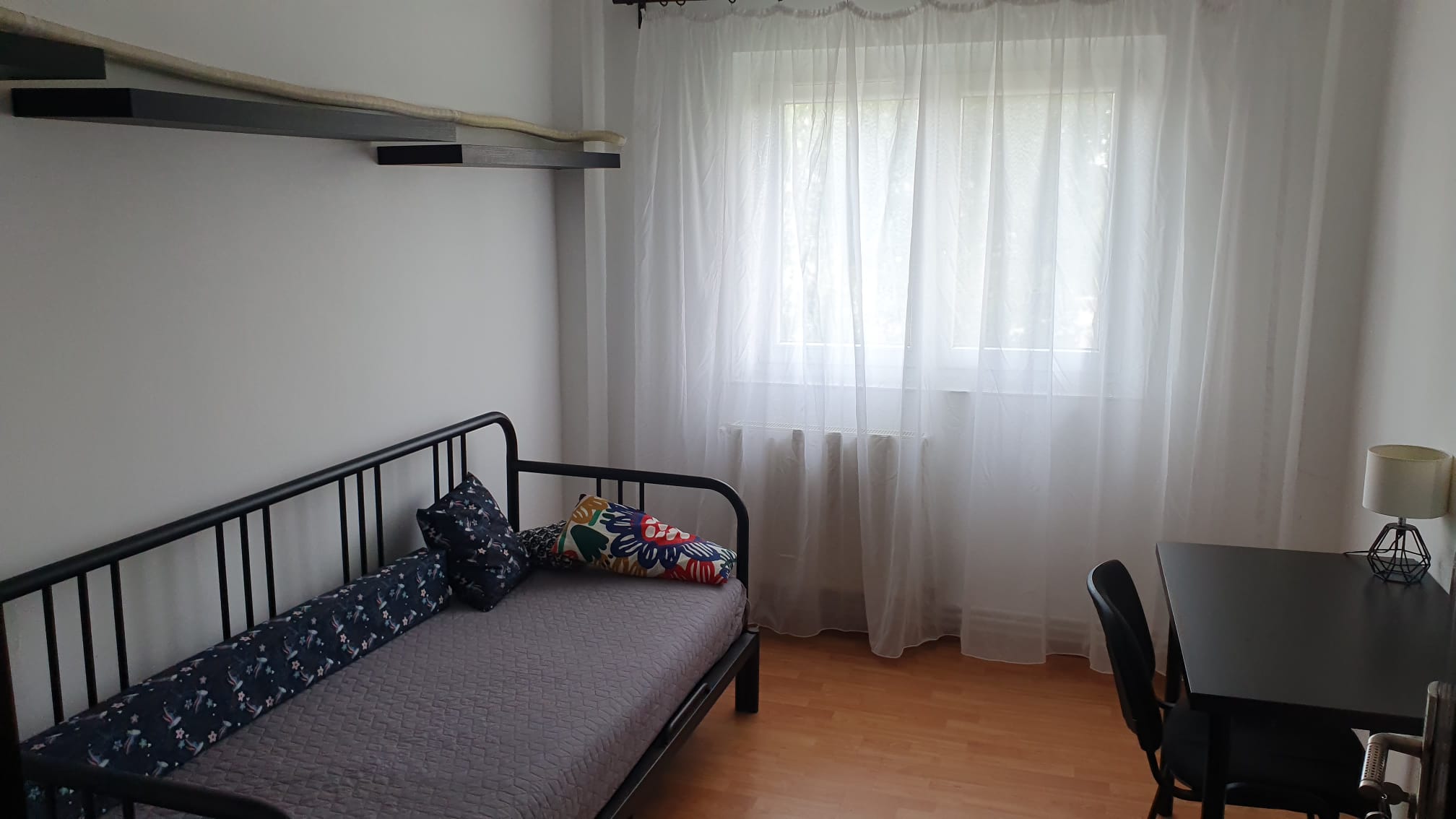 WhatsApp Image 2026-09-21 at 10.41.22 (1) Apartament 3 camere Măgurele Central