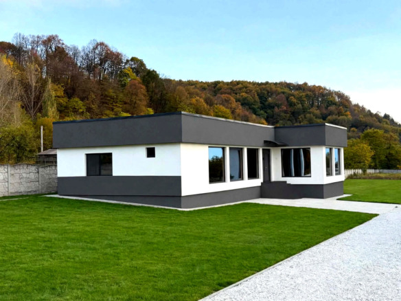 Casă de lux eco 150 mp, lângă pădure