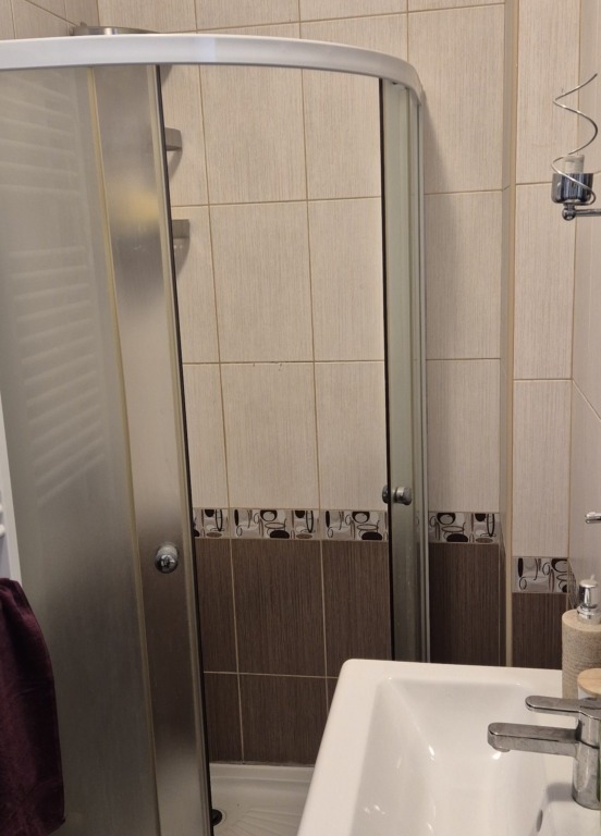 3 camere,loc parcare,centrala, 102 mp, Lujerului