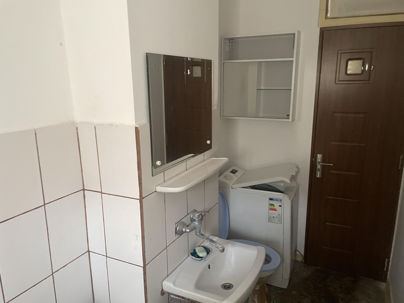 2026_10_25_14_53_15_IMG_0752 Vând garsonieră Lujerului