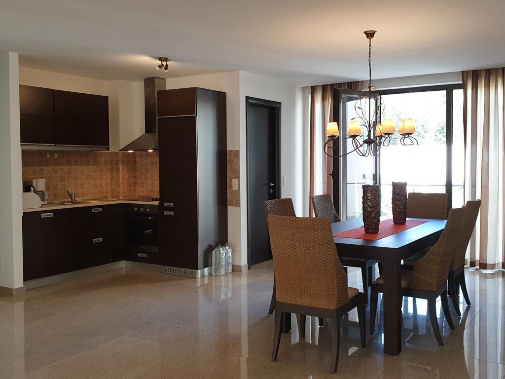 inchiriere apartament 3 camere Petresti -Corbeanca