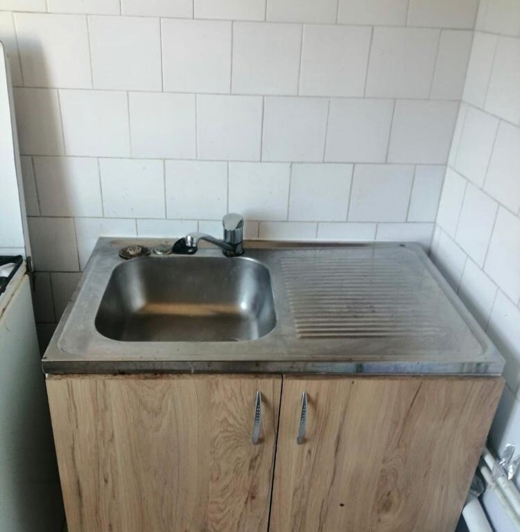 Proprietar închiriez garsonieră Zorilor