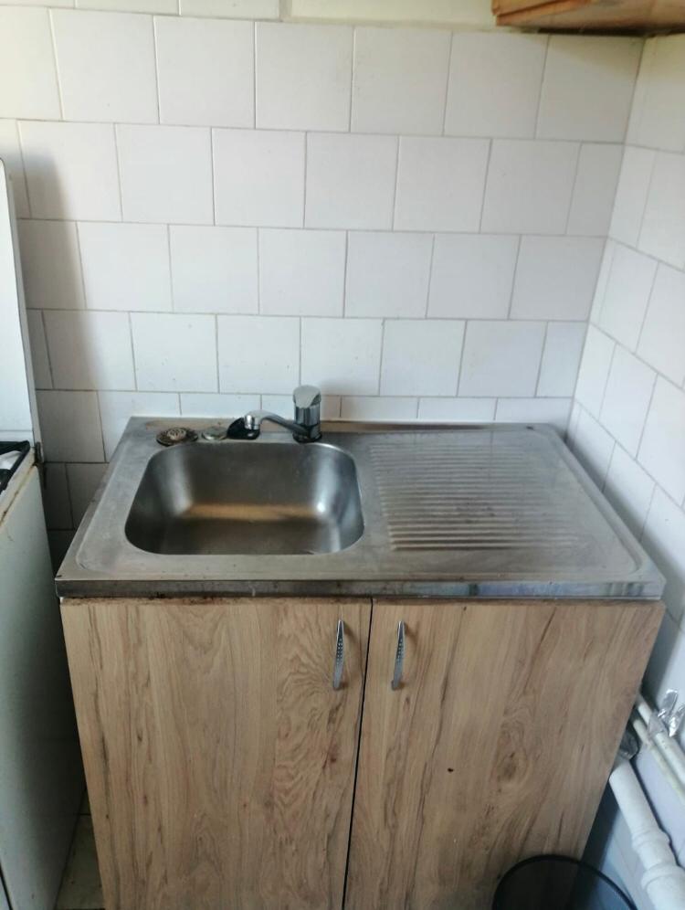 Proprietar închiriez garsonieră Zorilor