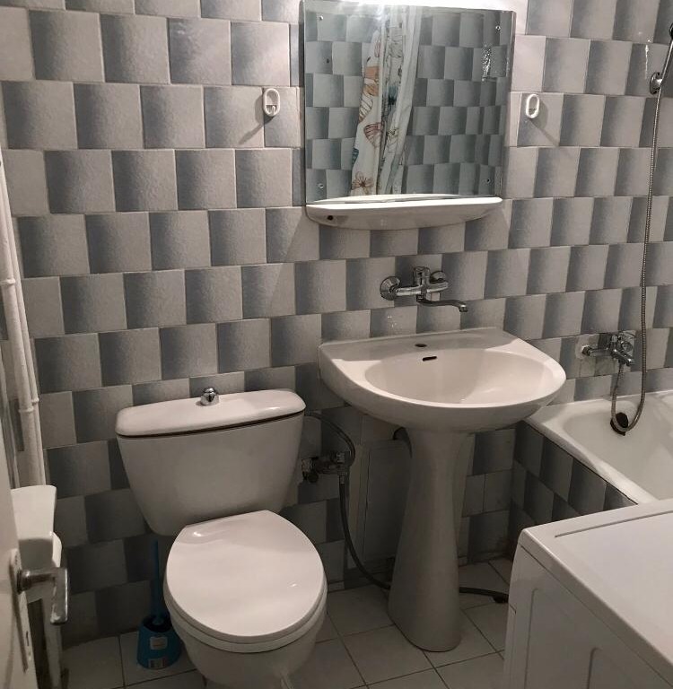 Proprietar închiriez garsonieră Zorilor
