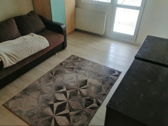 Proprietar închiriez garsonieră Zorilor