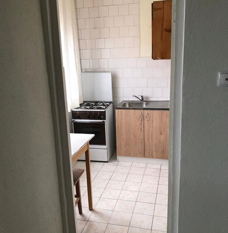 Proprietar închiriez garsonieră Zorilor