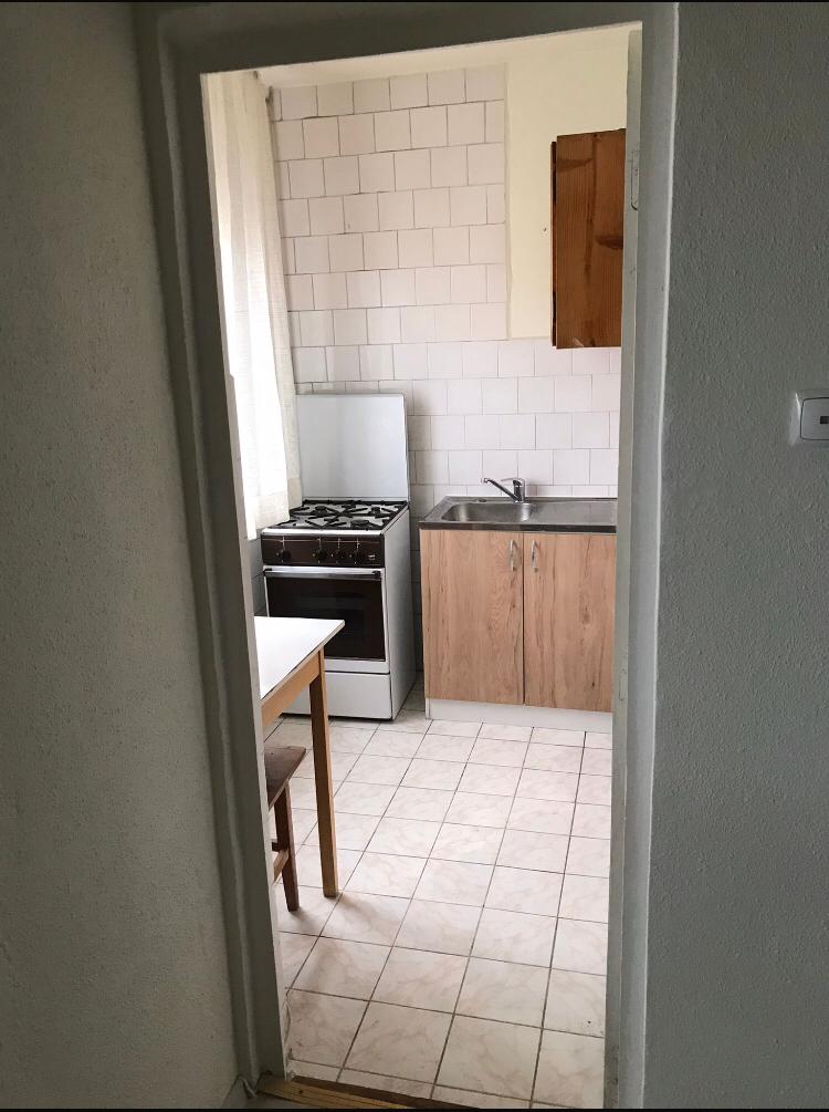 Proprietar închiriez garsonieră Zorilor