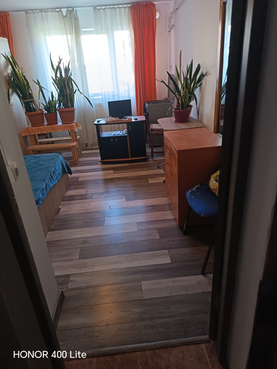 VÂND GARSONIERĂ ÎN PITEȘTI – PRUNDU